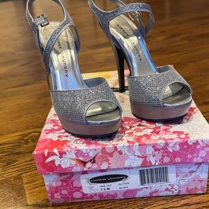 Chinese Laundry Glitter Silver Platform Heels